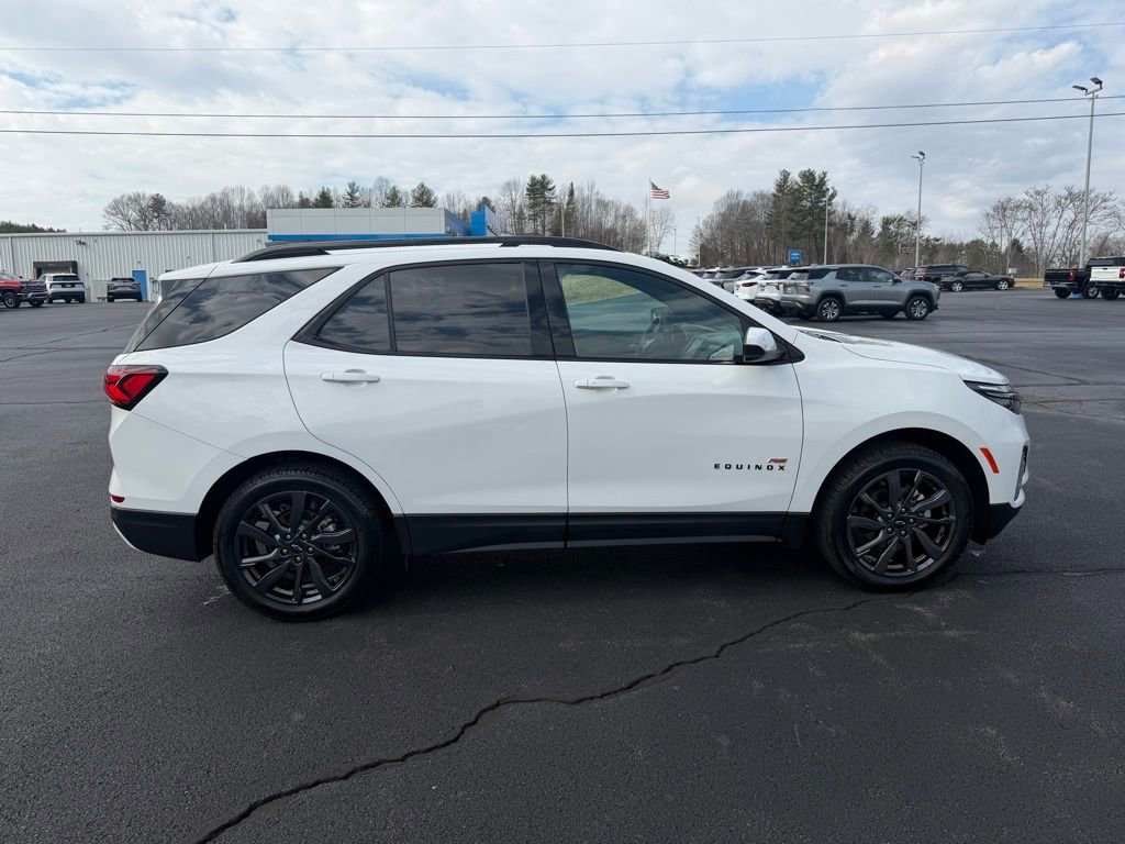 Used 2024 Summit White Chevrolet RS image 11