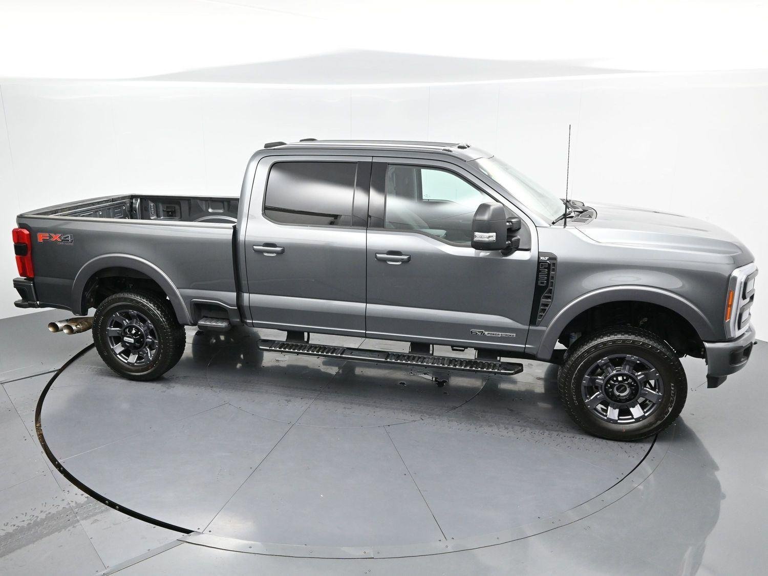 Used 2023 Carbonized Gray Ford XLT image 40