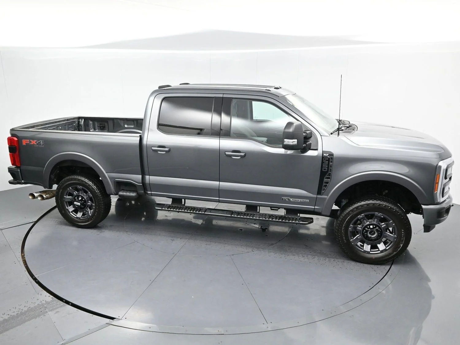 Used 2023 Carbonized Gray Ford XLT image 40