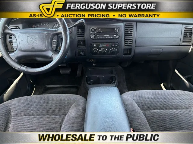 Used 2003  Dodge SLT image 9