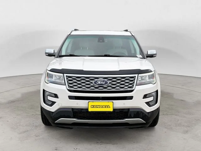 Used 2017 White Ford Platinum image 8