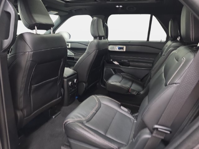 Used 2023 Gray Ford ST image 12