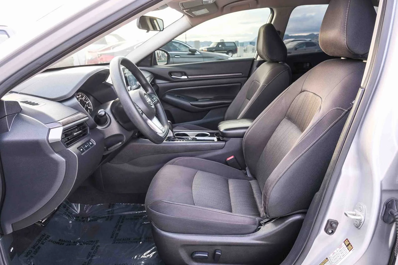 2024 Nissan Altima SV - Photo 20