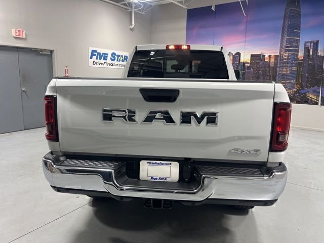 New 2026 Bright White Clear-Coat Exterior Paint RAM Tradesman image 28