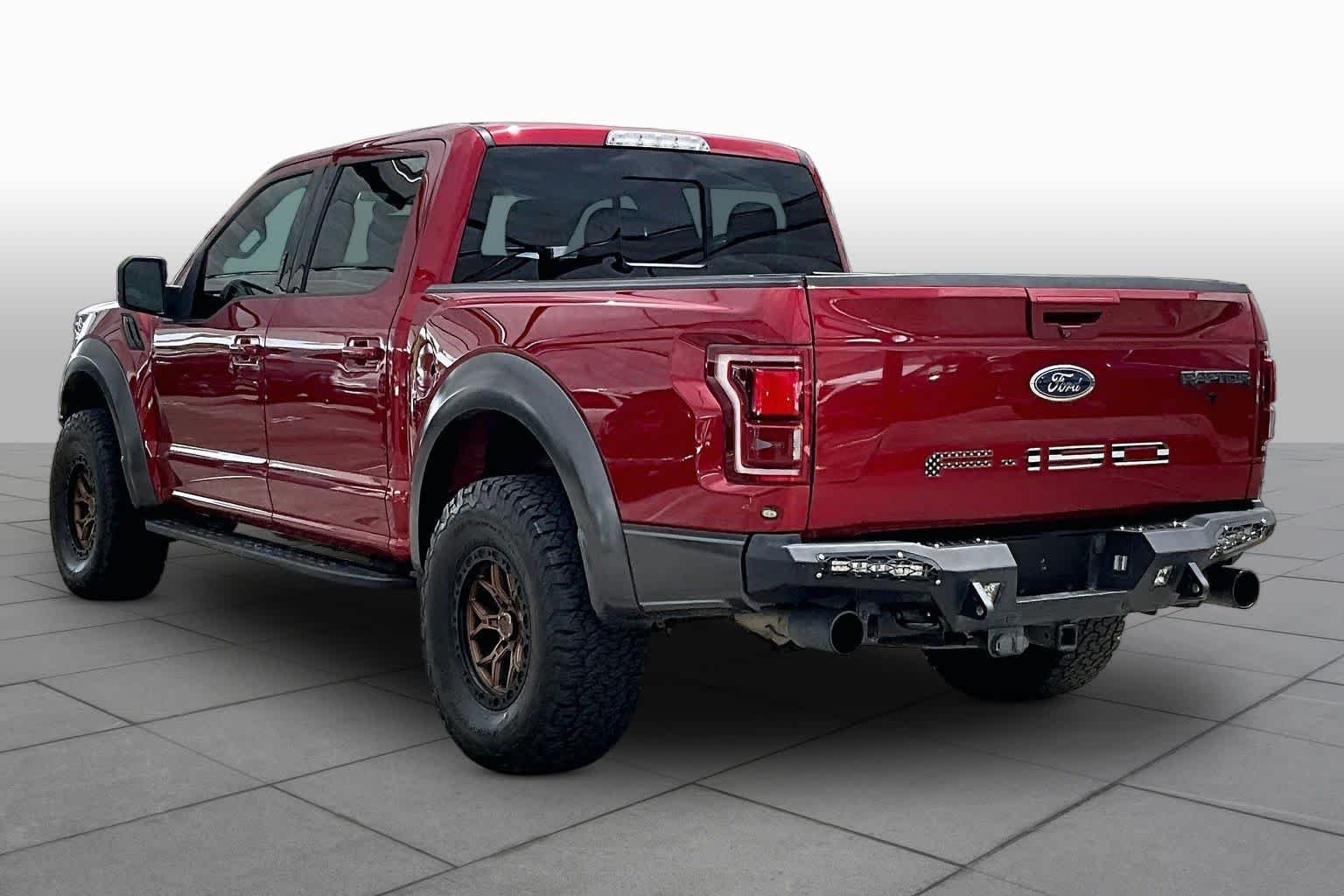 Used 2018 Ruby Red Metallic Tinted Clearcoat Ford Raptor image 12