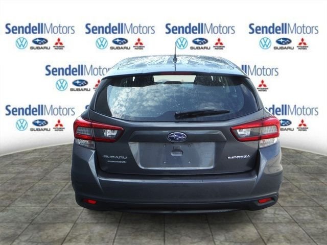 Used 2022 Gray Subaru Base image 7