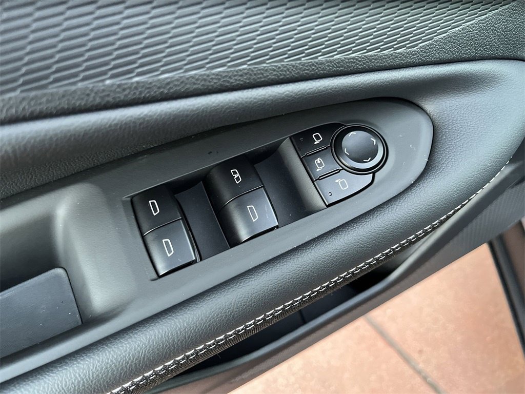 2026 Chevrolet Blazer EV LT - Photo 22