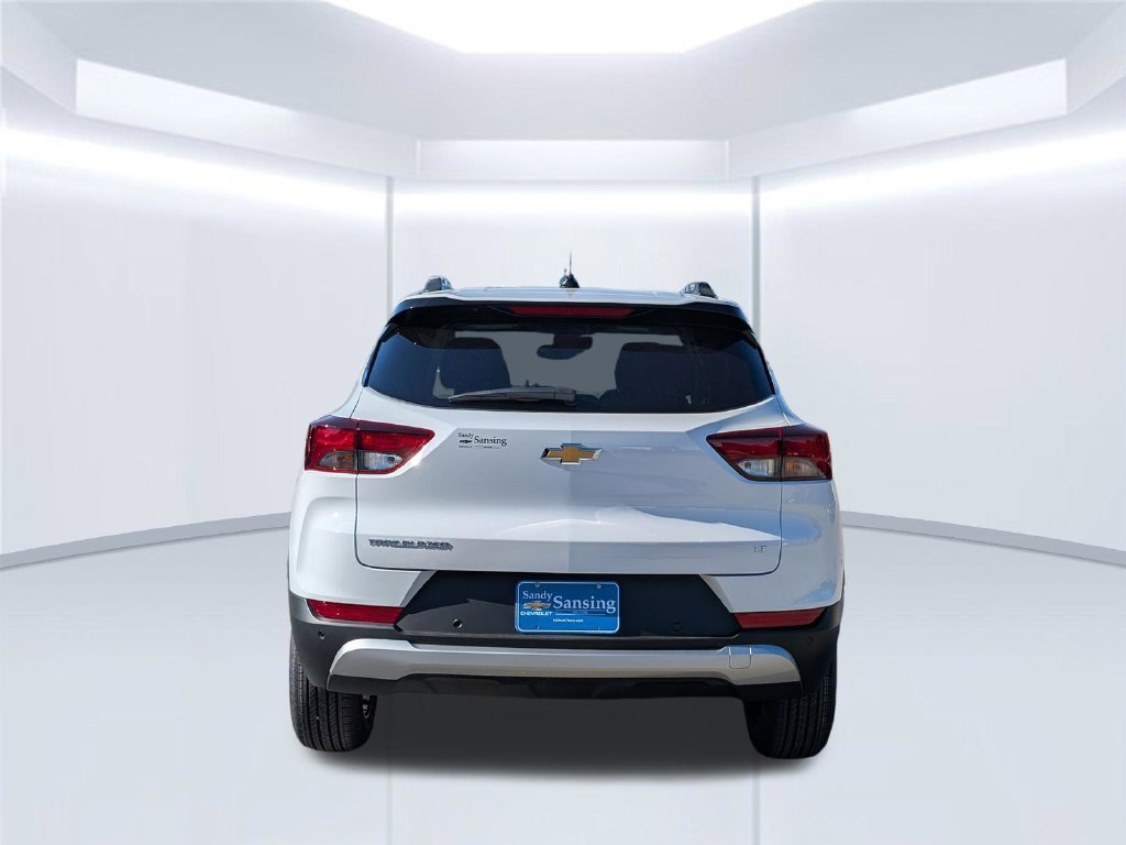 New 2026 Summit White Chevrolet LT image 6