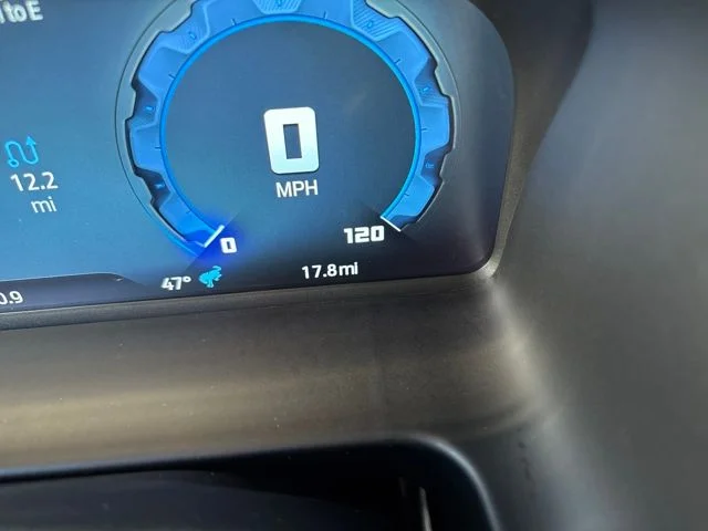 New 2025 Velocity Blue Metallic Ford Badlands® image 3
