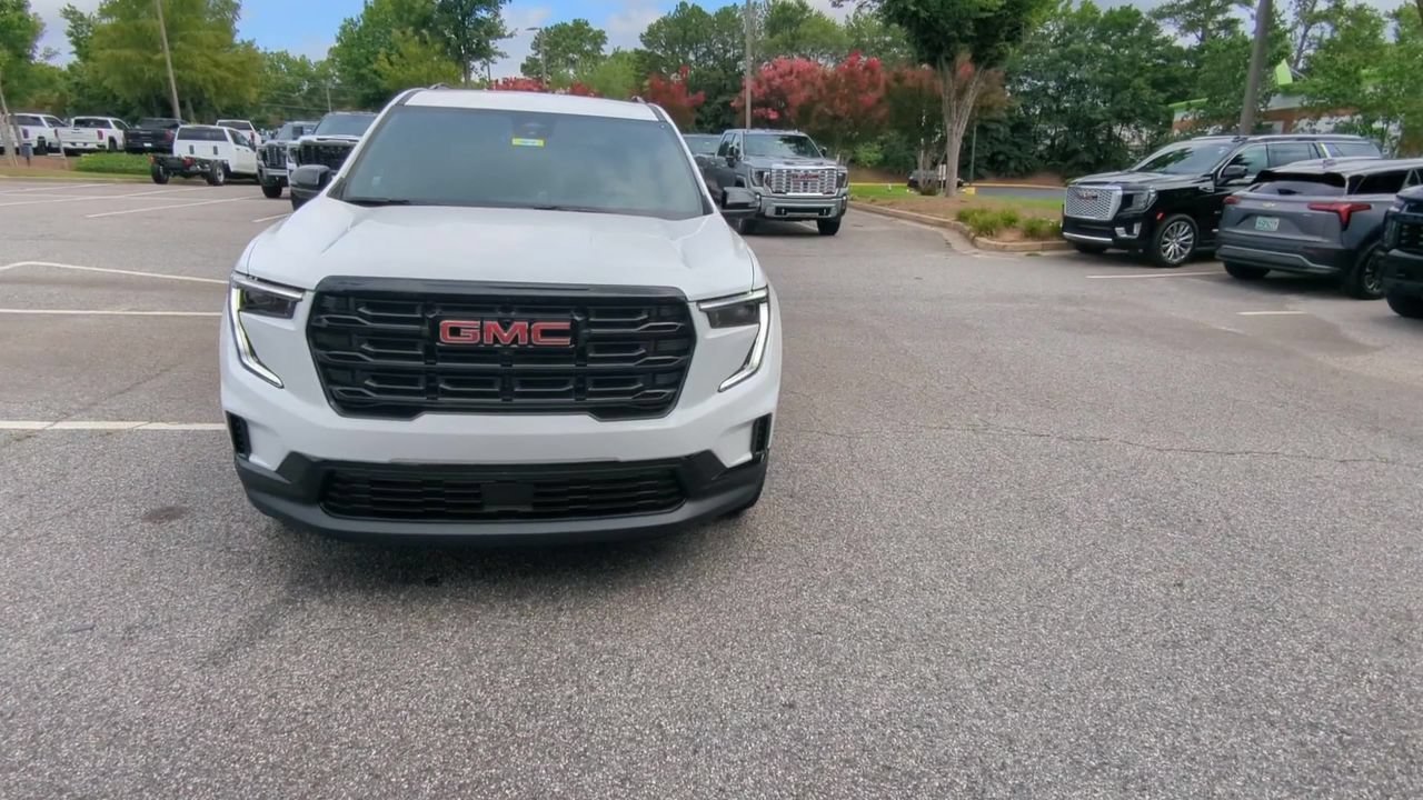 New 2026 Summit White GMC Elevation image 3