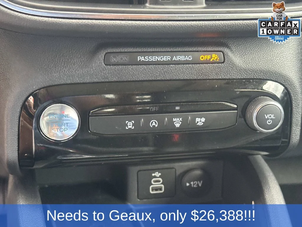 Used 2025 Red Ford Platinum image 36