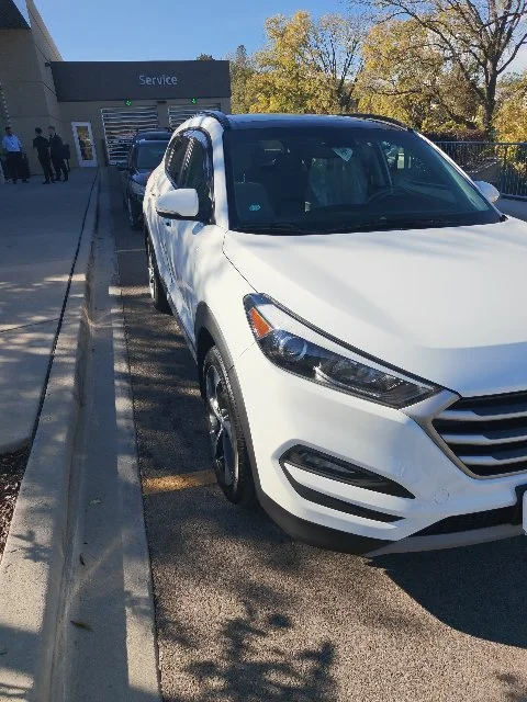 Used 2018 White Hyundai Value image 8