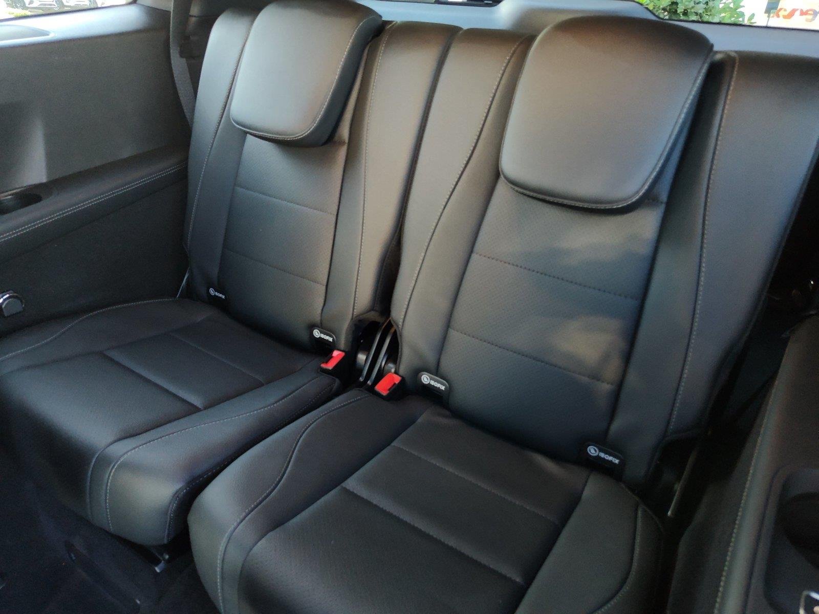 Used 2025 SILVER Mercedes-Benz GLS 450 image 29
