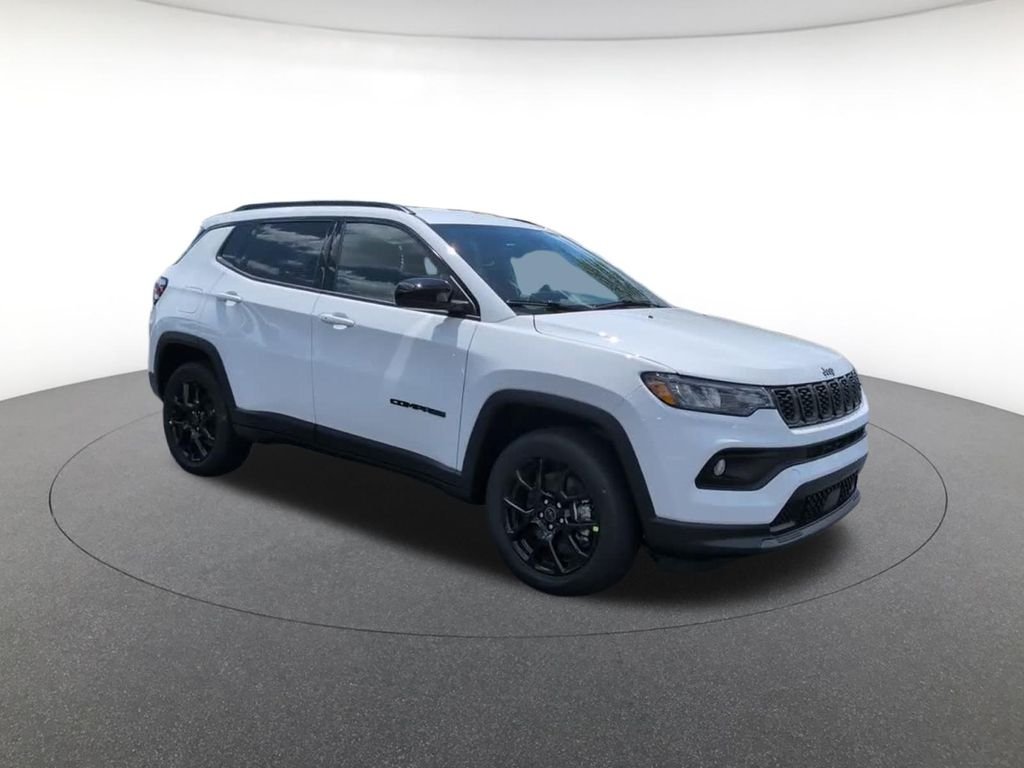 New 2026 Bright White Clear-Coat Exterior Paint Jeep Latitude image 3