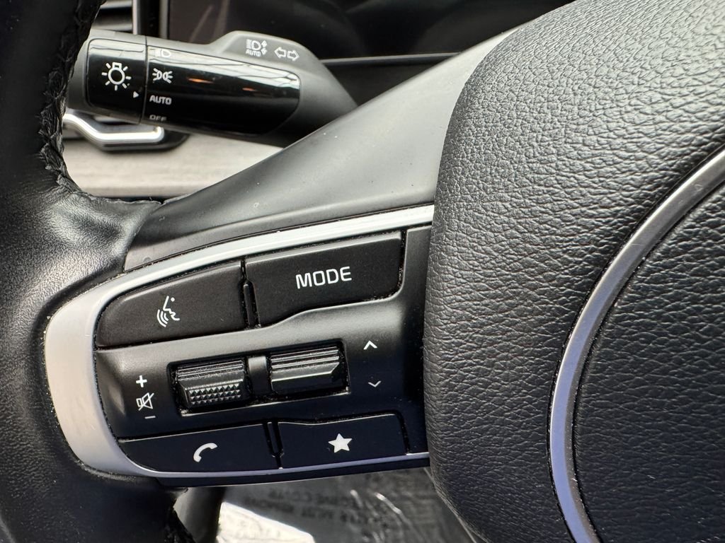 Certified Used 2023 White Kia X-Line image 13