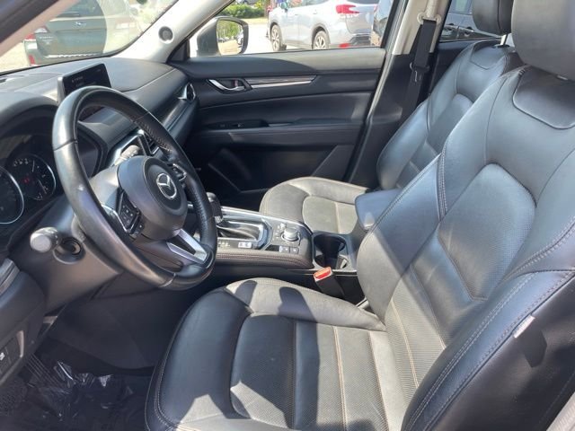 Used 2019 Snowflake White Pearl Mazda Grand Touring image 18