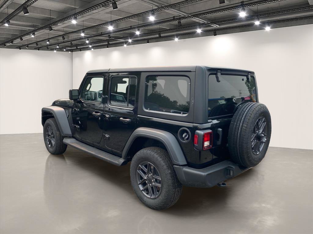New 2026 Black Clear-Coat Exterior Paint Jeep Sport S image 3