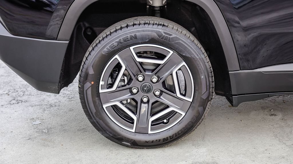New 2026 Diamond Black Jeep Laredo image 12