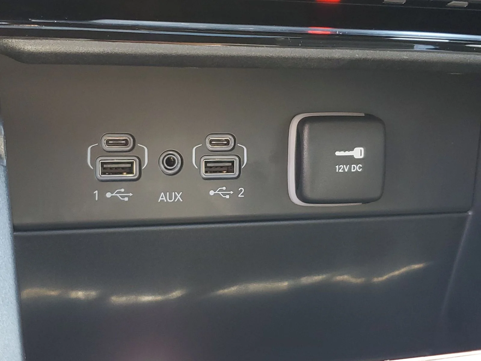 Used 2025 Black Jeep Limited image 15