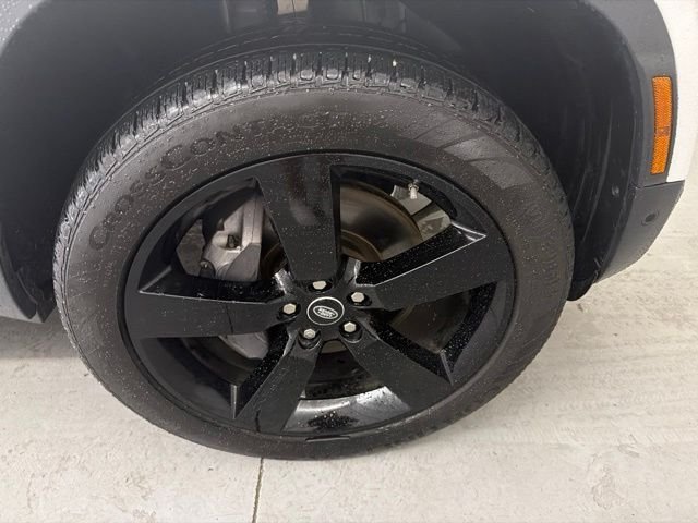 Used 2020 Fuji White Land Rover HSE image 27