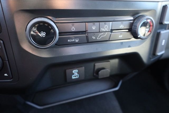 Used 2022  Ford XLT image 29