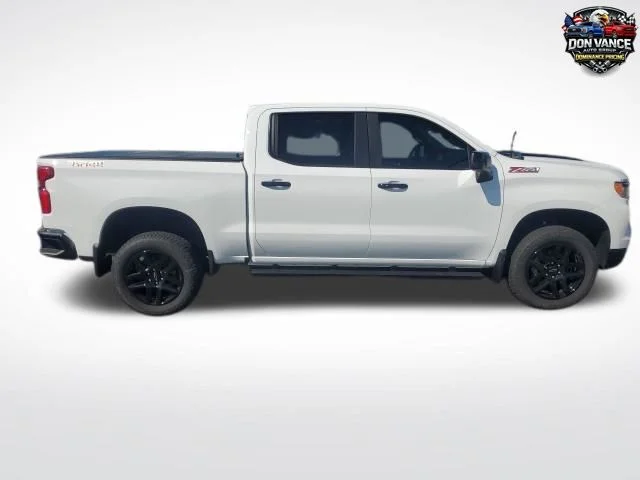 Used 2025 White Chevrolet LT Trail Boss image 4
