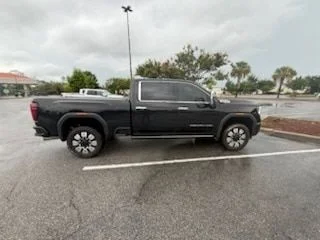Used 2024 Black GMC Denali image 6