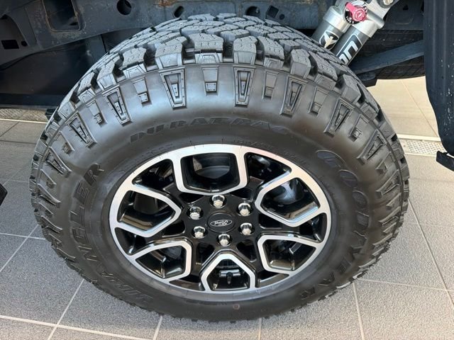 Certified Used 2022 Carbonized Gray Metallic Ford XLT image 7