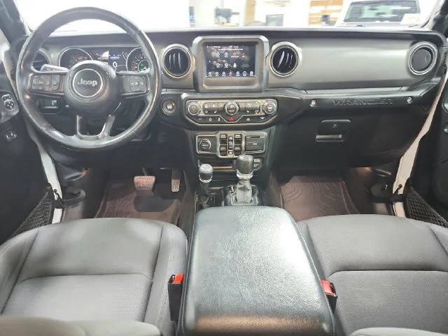 Used 2023 White Jeep Sport S image 24
