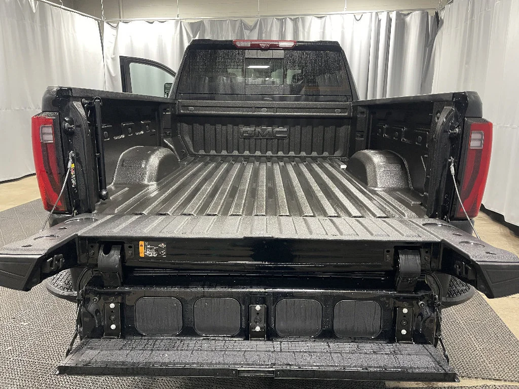2025 GMC Sierra 2500HD Denali - Photo 11