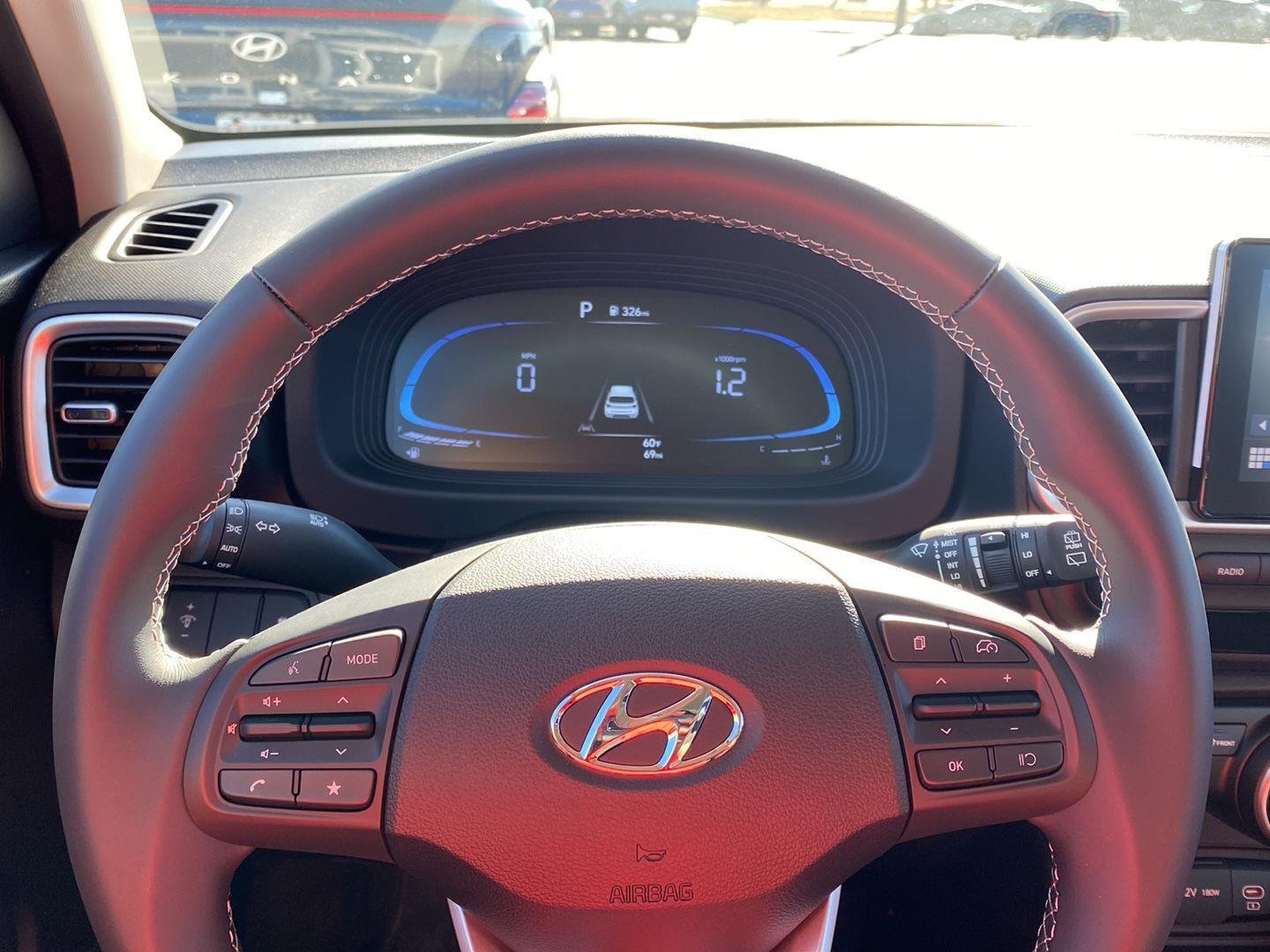 2026 Hyundai Venue SEL - Photo 28