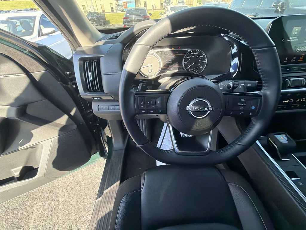 Used 2024 Black Nissan SL image 20