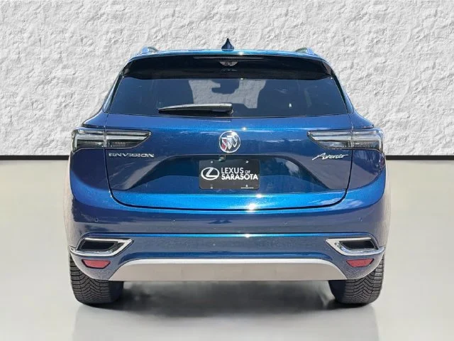 Used 2022 Sapphire Metallic Buick Avenir image 4