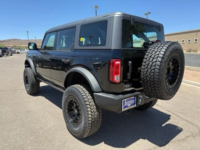 New 2025 Black Ford Base image 7