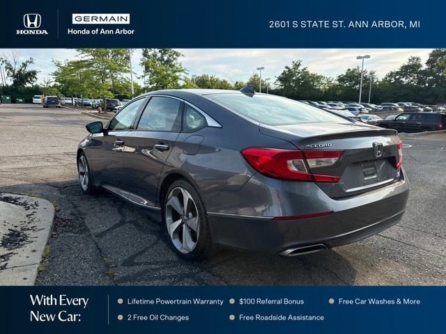 Used 2018 Modern Steel Metallic Honda Touring 2.0T image 5