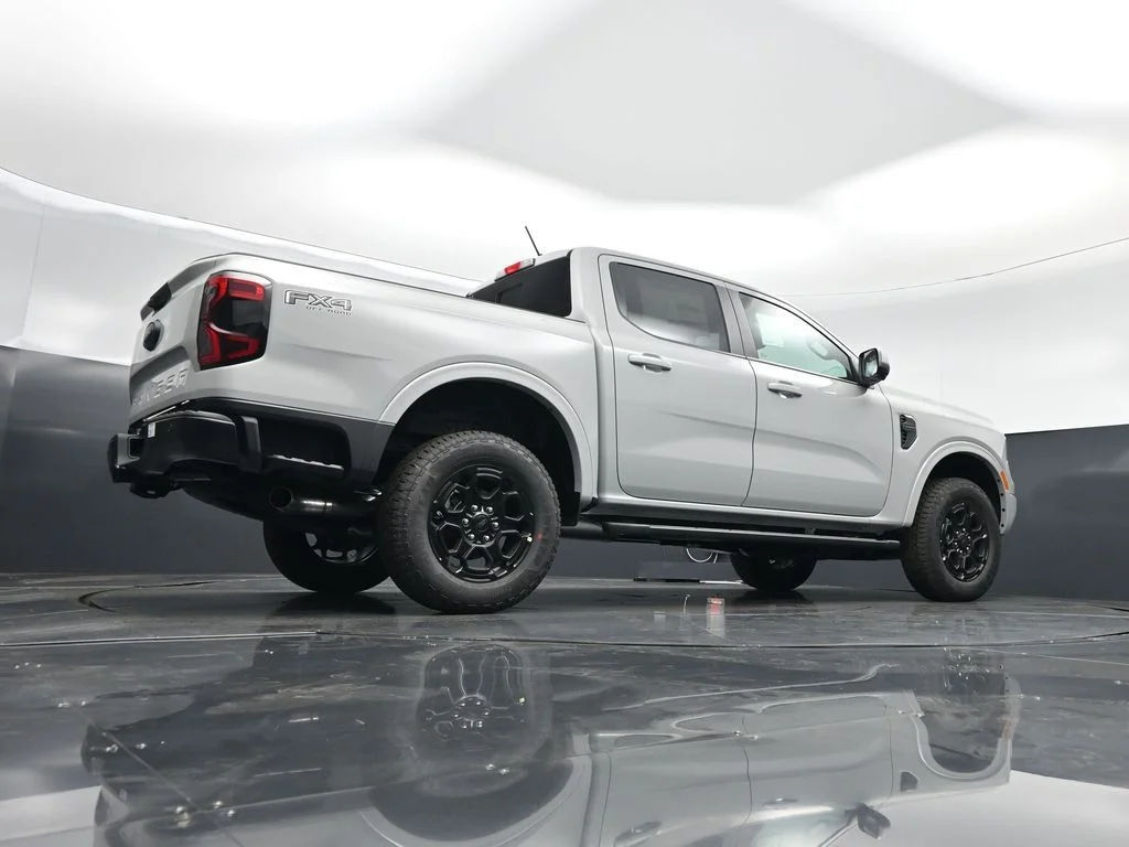 New 2026 Avalanche Ford Lariat image 45
