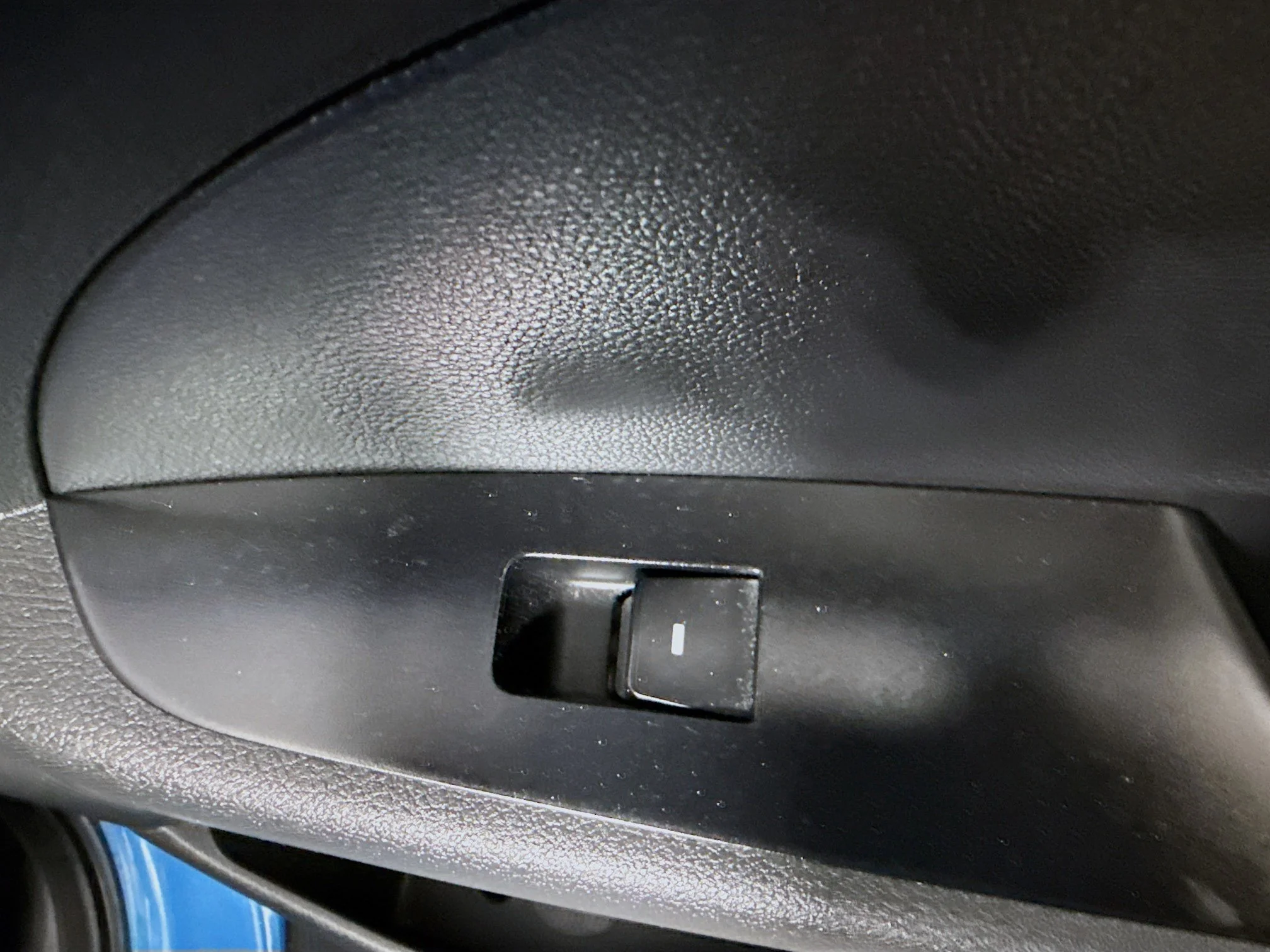 Used 2017 Caribbean Blue Hyundai SE Plus image 27