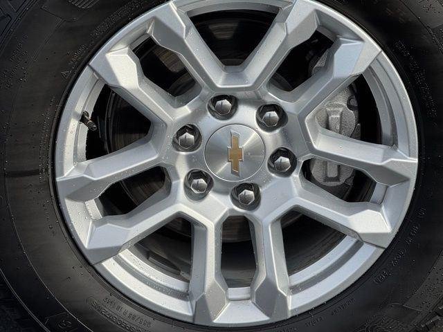 2025 Chevrolet Silverado 1500 LT - Photo 12