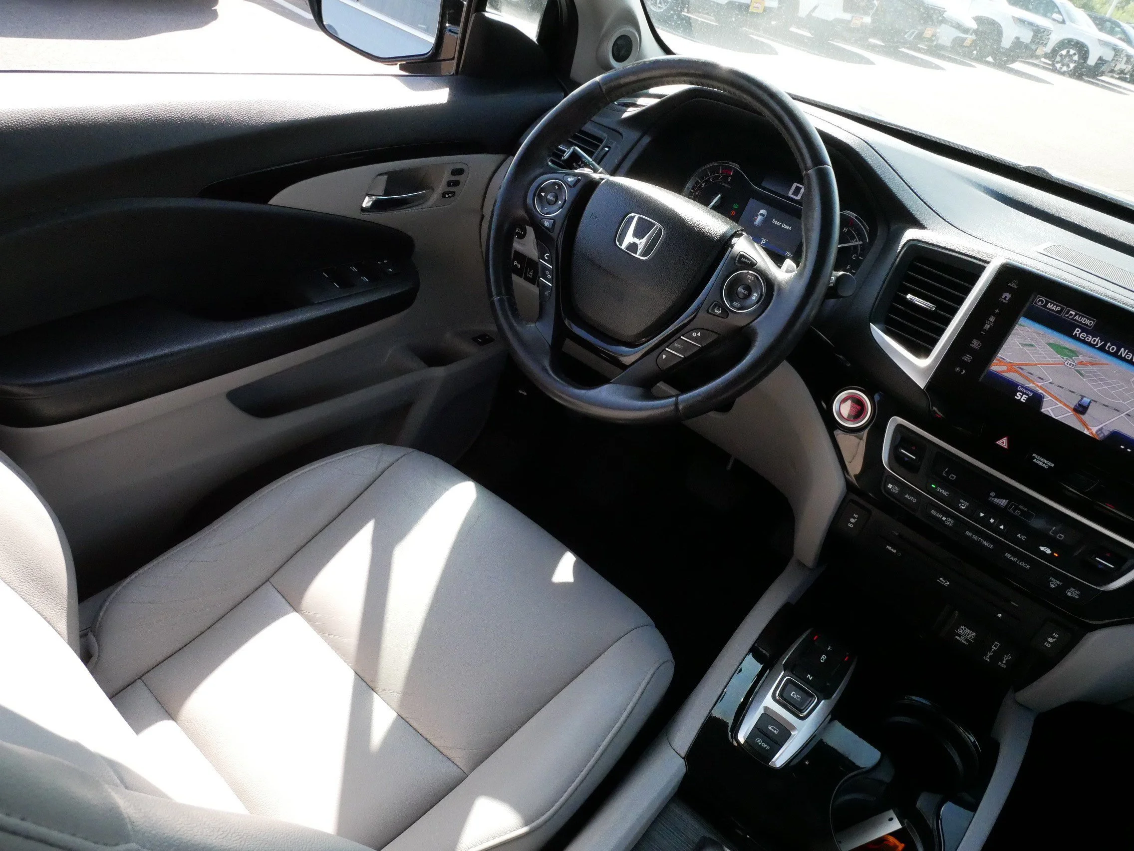 2017 Honda Pilot Touring - Photo 9
