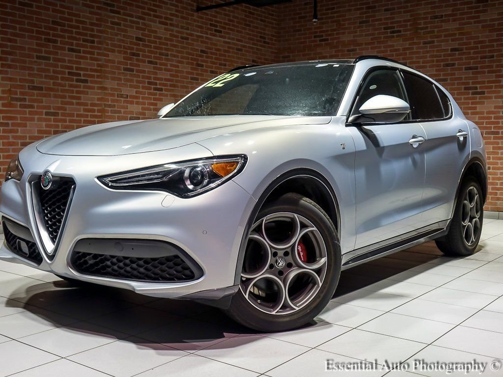 2022 ALFA ROMEO STELVIO - Image 1