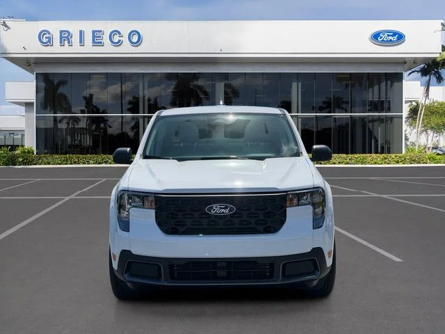 New 2026 Oxford White Ford XLT image 2