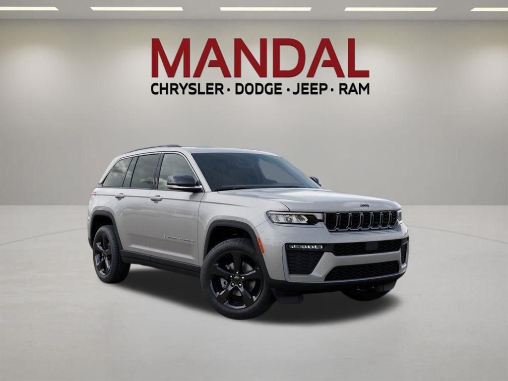 New 2026 Silver Zynith Exterior Paint Jeep Limited image 5