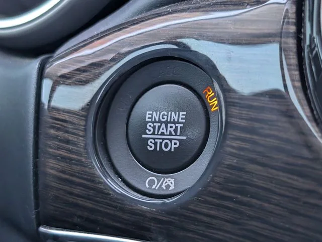 2021 Jeep Grand Cherokee Summit - Photo 28