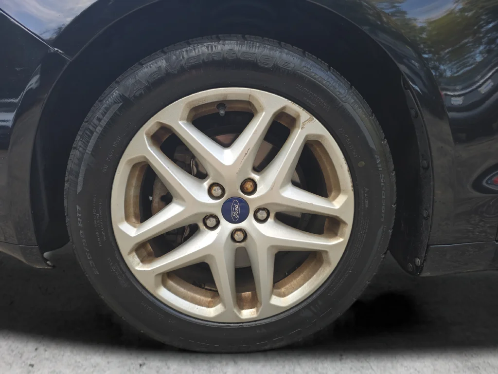 Used 2014 Black Ford SE image 22