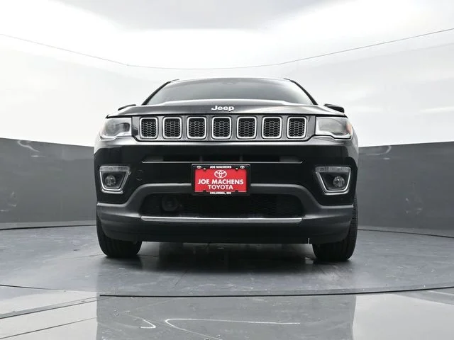 Used 2018 Black Jeep Limited image 31