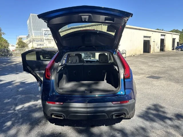 Used 2019 Blue Cadillac Luxury image 12