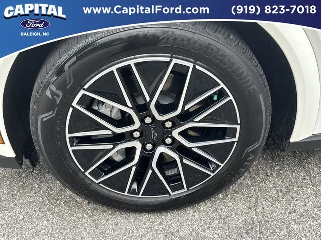 Used 2025 White Ford Premium image 13