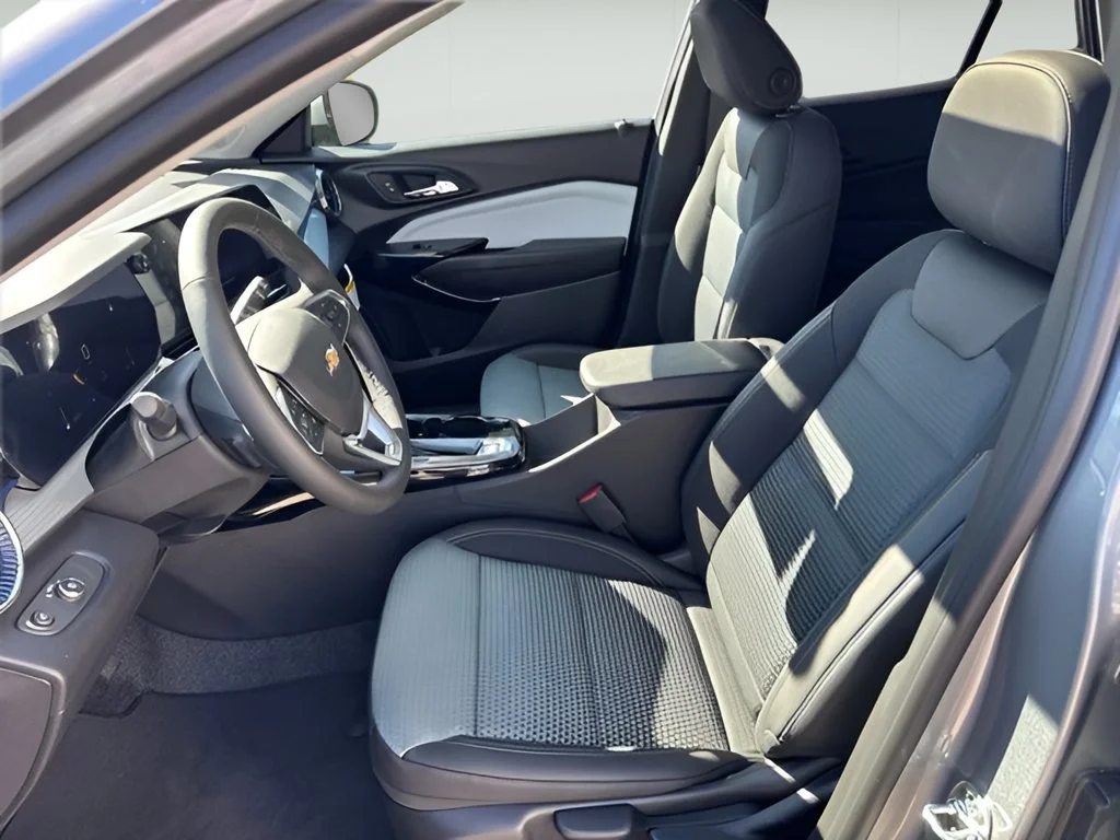 New 2026 Sterling Gray Metallic Chevrolet LT image 7
