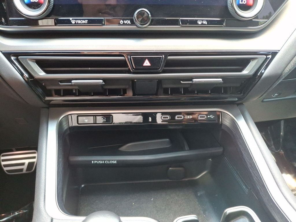 Certified Used 2025 WIND CHILL PEARL Lexus 500h F SPORT Premium image 16