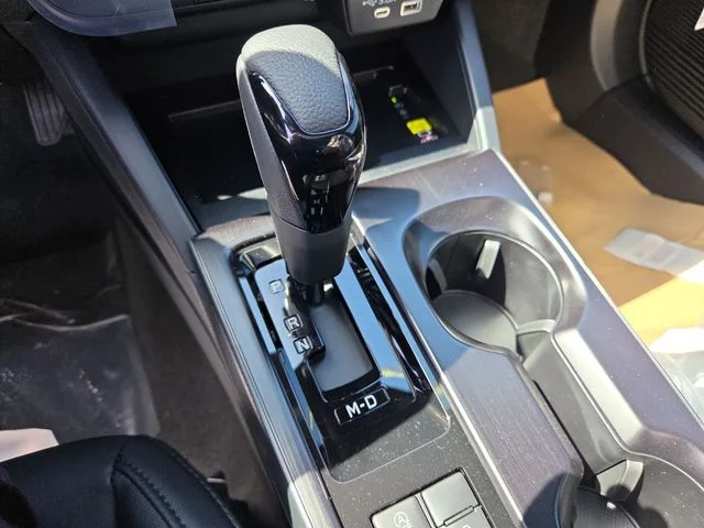 New 2026 CRYSTAL WHITE PEARL Subaru Premium image 20